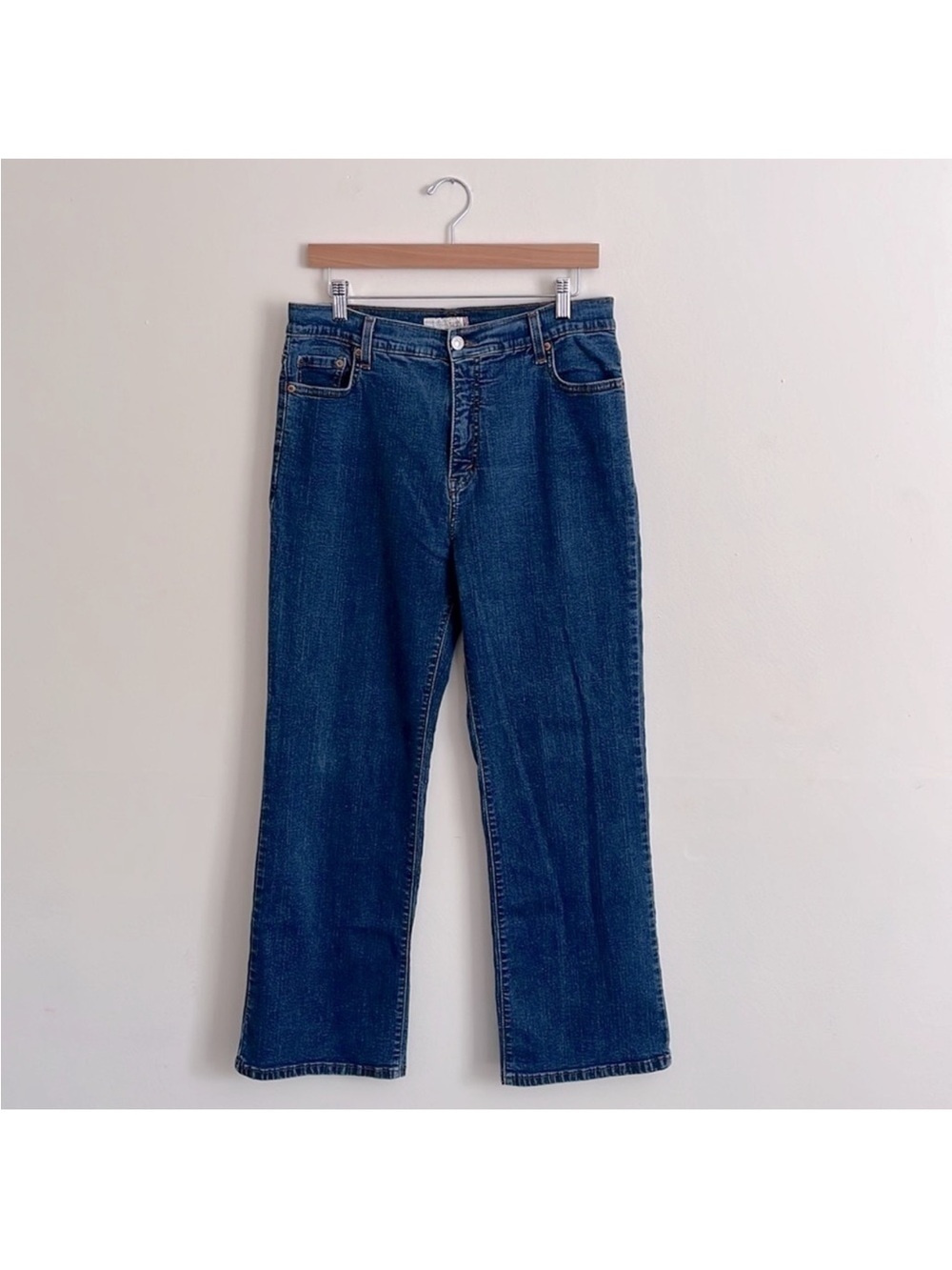 Levi's Straight Leg Jeans in Blue Denim